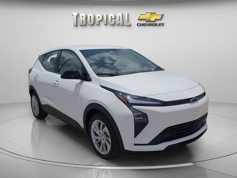 New 2027 Chevrolet Bolt LT FWD image 4