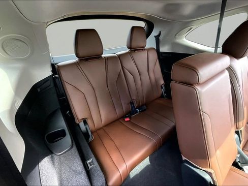 Used 2026 Acura MDX FWD w/ Technology Package image 20