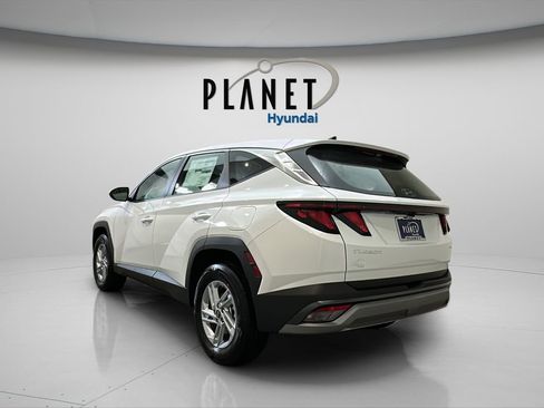 New 2026 Hyundai Tucson SE image 6
