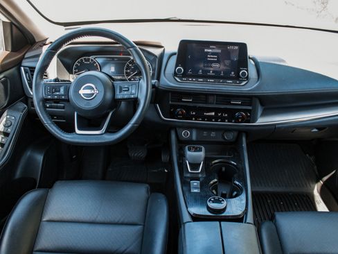 Used 2023 Nissan Rogue SV w/ SV Premium B Package AWD/4WD image 28