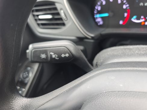 Used 2020 Ford Escape SE image 34