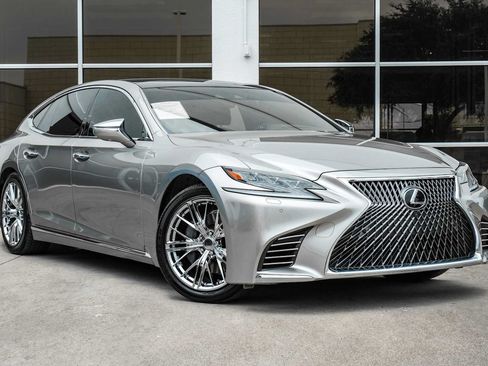 Used 2019 Lexus LS 500 w/ Interior Upgrade Package RWD image 7