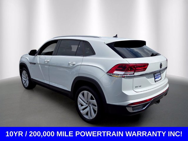 Used 2021 Volkswagen Atlas Cross Sport SE w/ Panoramic Sunroof Package FWD image 3