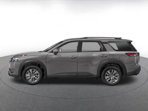Used 2025 Nissan Pathfinder SV AWD/4WD image 3