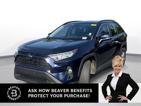 Used 2020 Toyota RAV4 XLE Premium FWD image 1