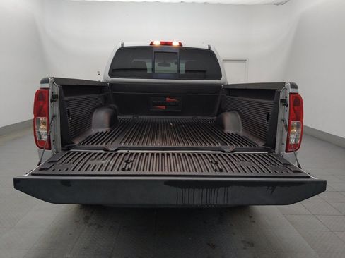 Used 2018 Nissan Frontier Desert Runner image 29