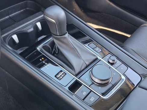 Certified 2025 MAZDA CX-50 2.5 Hybrid w/ Weather Package image 18