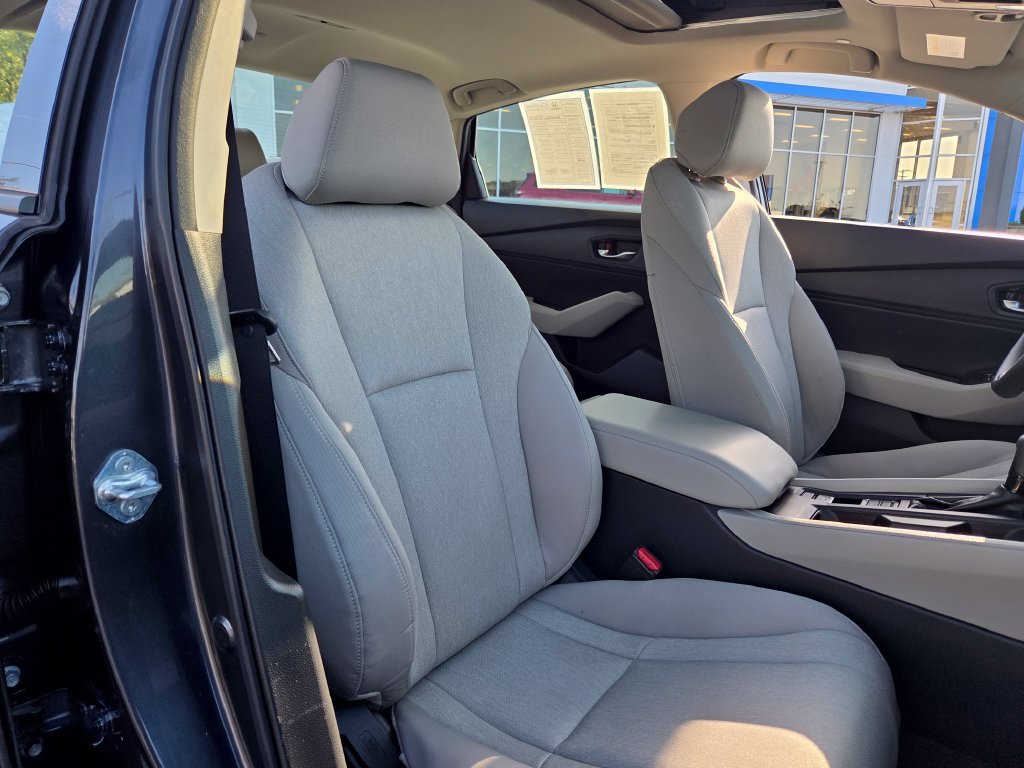 Certified 2025 Honda Accord SE image 22
