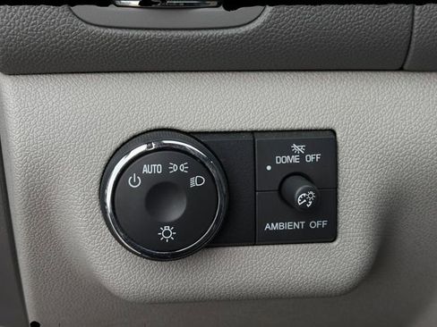 Used 2017 Buick Enclave Leather FWD image 5