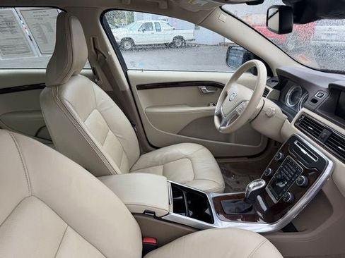 Used 2013 Volvo XC70 T6 AWD/4WD image 13