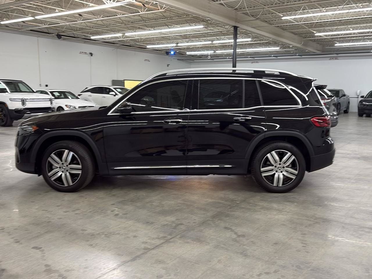 Used 2024 Mercedes-Benz EQB 250+ w/ Winter Package image 12