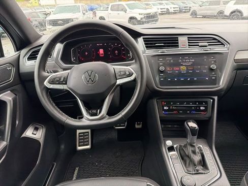 Used 2023 Volkswagen Tiguan SEL R-Line AWD/4WD image 25