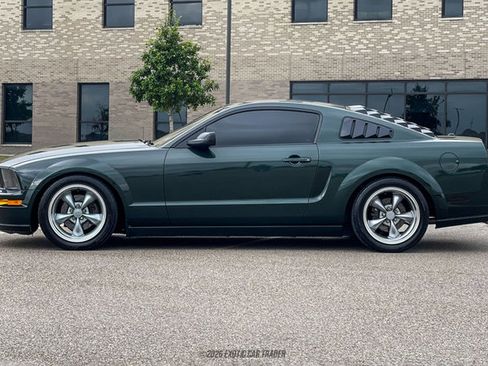 Used 2008 Ford Mustang GT RWD image 3