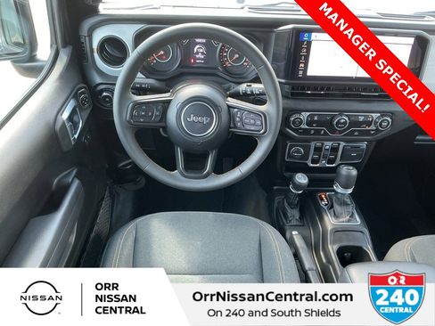 Used 2024 Jeep Wrangler Sport S image 14