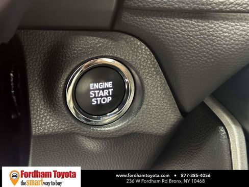 Certified 2025 Toyota RAV4 XLE AWD/4WD image 24