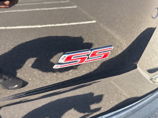 Used 2021 Chevrolet Camaro SS RWD image 17