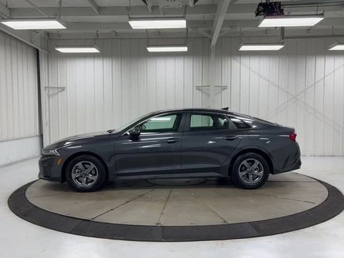 Used 2022 Kia K5 LXS FWD image 5