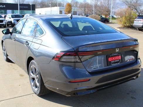 New 2025 Honda Accord EX-L image 5