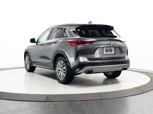 Used 2023 INFINITI QX50 Luxe AWD/4WD image 9