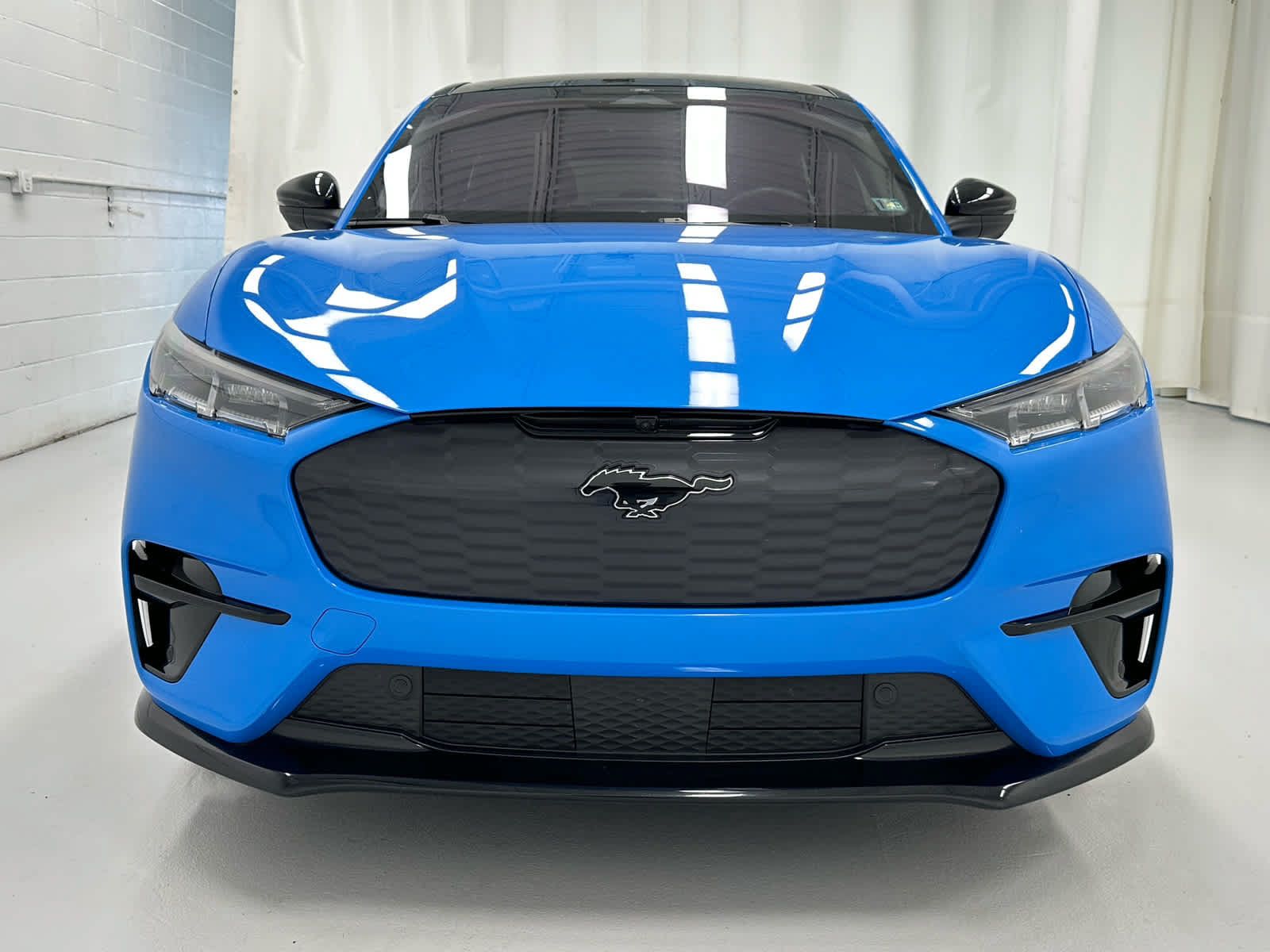 Used 2022 Ford Mustang Mach-E GT AWD/4WD image 5