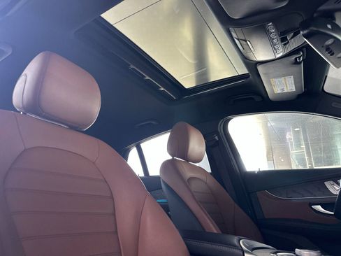 Used 2019 Mercedes-Benz GLC 300 4MATIC Coupe image 17