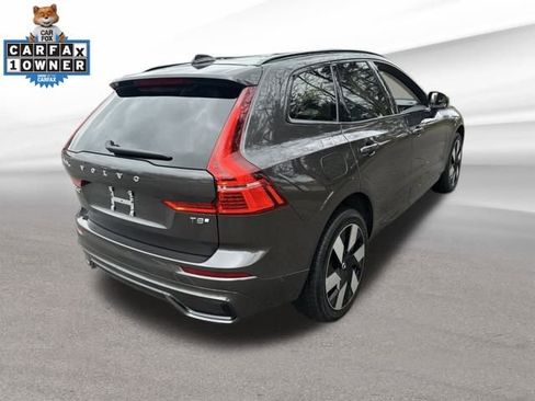 Used 2025 Volvo XC60 T8 Plus w/ Climate Package image 9