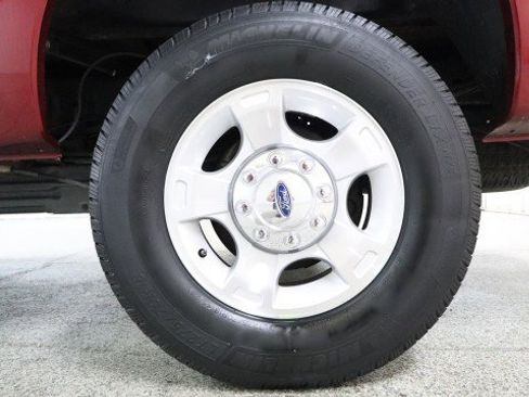 Used 2016 Ford F250 XLT w/ XLT Value Package AWD/4WD image 17