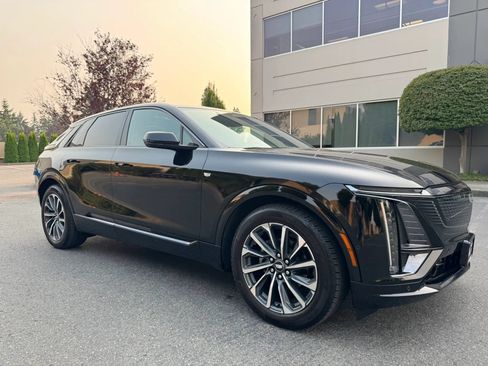 Used 2024 Cadillac Lyriq Sport AWD/4WD image 1