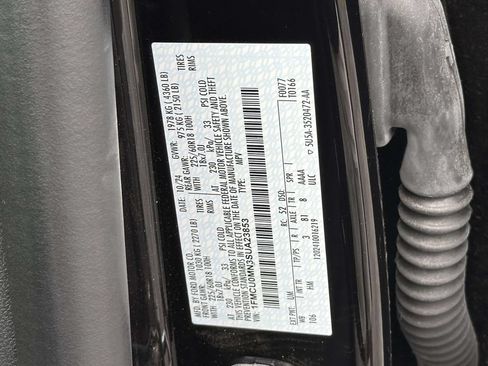 Certified 2025 Ford Escape ST-Line FWD image 12