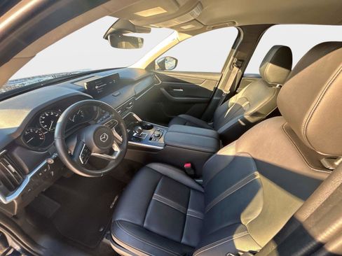 Used 2025 MAZDA CX-90 3.3 Turbo w/ Select Package image 16