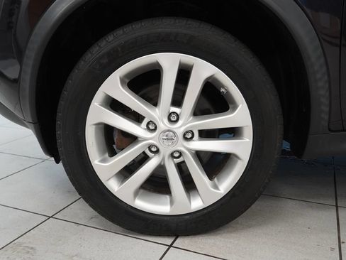 Used 2014 Nissan Juke SV w/ Navigation Package AWD/4WD image 16