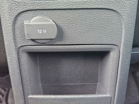 Used 2016 Volkswagen Jetta S image 14