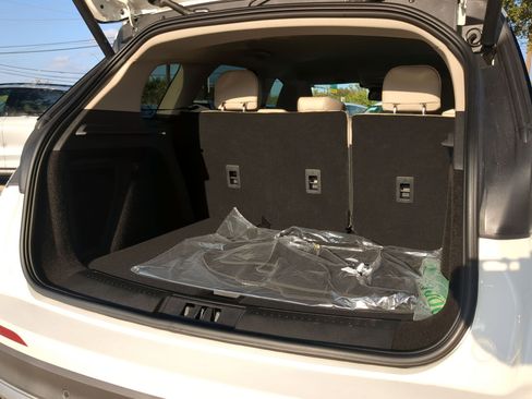 New 2026 Lincoln Corsair Premiere FWD image 22