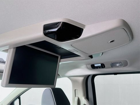 Used 2026 Honda Odyssey Elite image 38