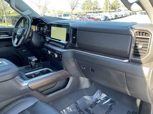 Used 2022 GMC Sierra 1500 SLT w/ SLT Premium Plus Package image 19