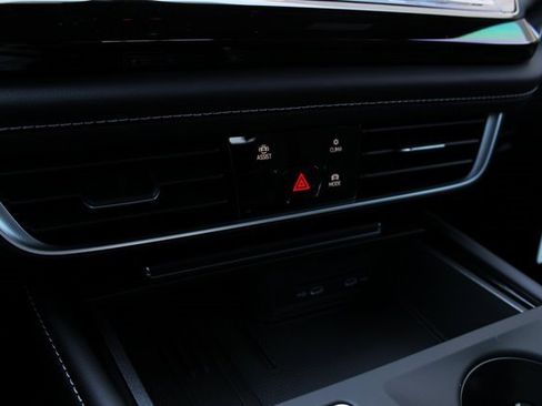 New 2026 Volkswagen Atlas Cross Sport SE image 9