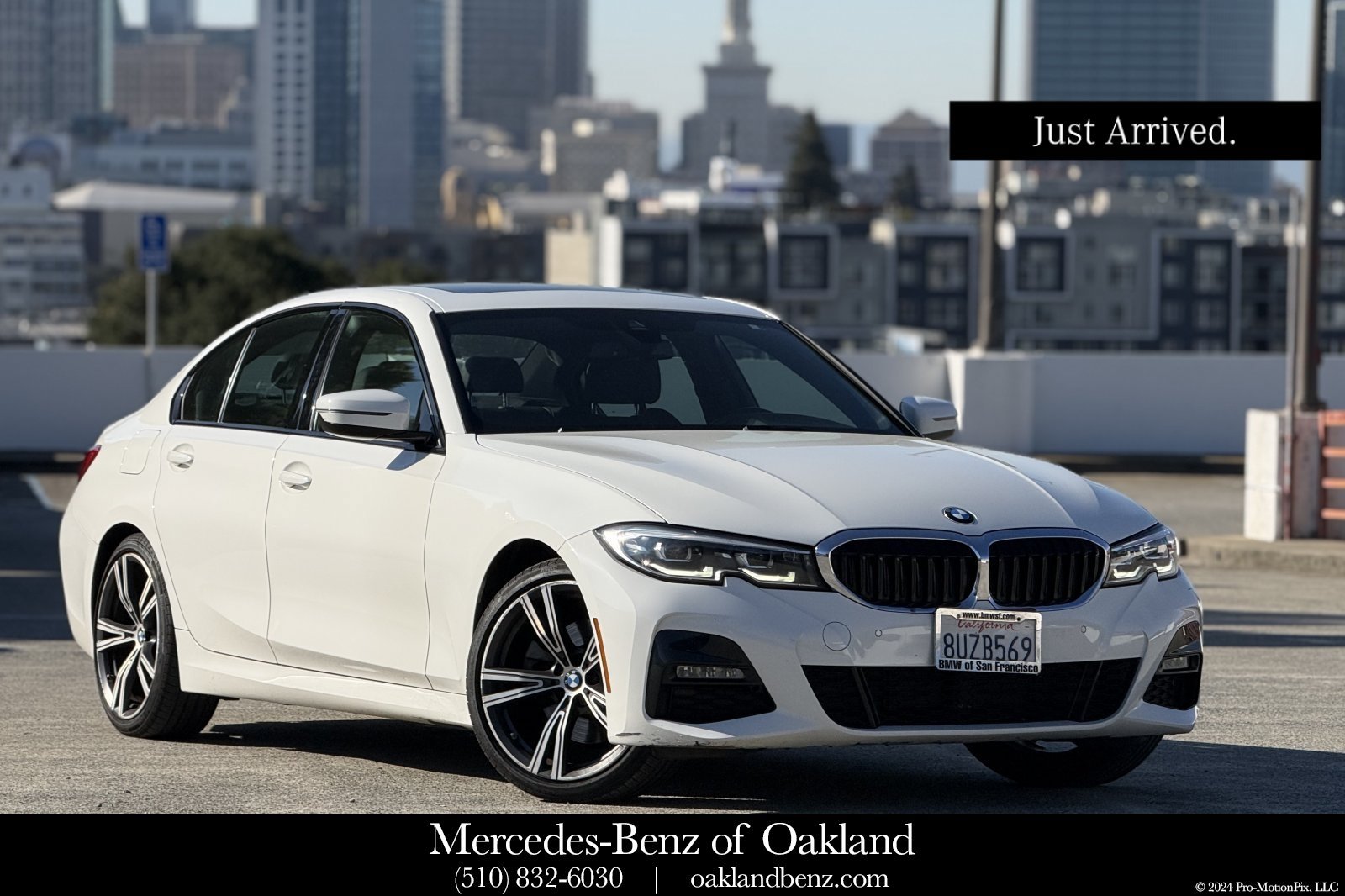 Used 2021 BMW 330i Sedan w/ M Sport Package RWD image 1