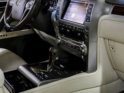 Used 2017 Lexus GX 460 Premium AWD/4WD image 31