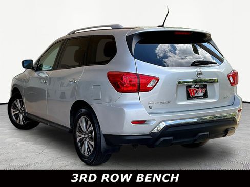 Used 2018 Nissan Pathfinder S AWD/4WD image 4