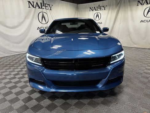 Used 2022 Dodge Charger SXT w/ Driver Convenience Group image 8