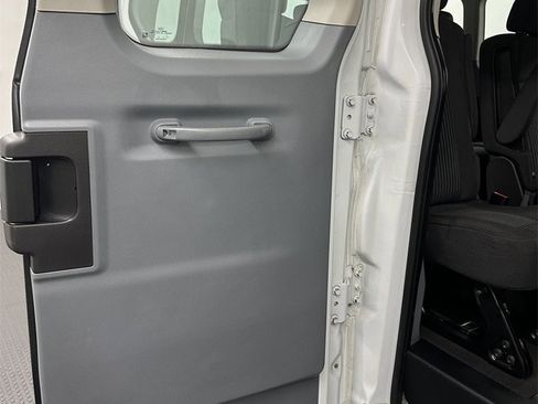Used 2016 Ford Transit 350 XLT image 31