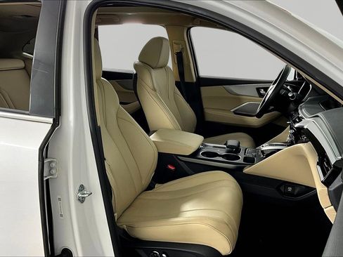 Certified 2024 Acura MDX SH-AWD image 29