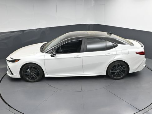 Certified 2025 Toyota Camry XSE w/ Premium Plus Package image 39