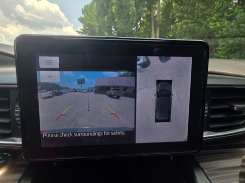 Used 2020 Ford Explorer Limited RWD image 15