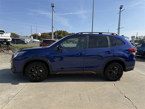 Used 2024 Subaru Forester Sport image 3