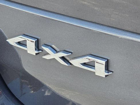 Used 2024 Jeep Grand Cherokee Laredo X AWD/4WD image 12