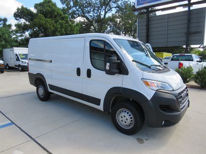 Used 2025 RAM ProMaster 2500 w/ Convenience Group
