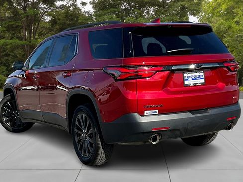 Used 2023 Chevrolet Traverse RS image 4