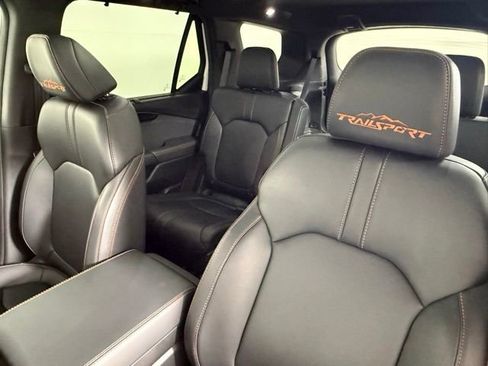 Used 2024 Honda Pilot TrailSport image 35