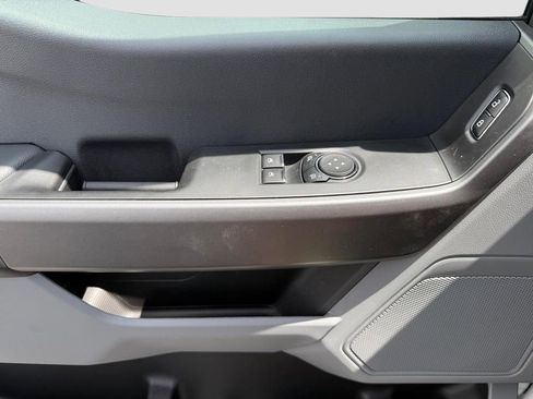 New 2025 Ford F350 XLT w/ FX4 Off-Road Package image 24